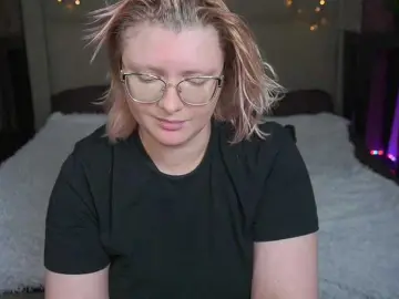 KiraKolobok  live sex cam