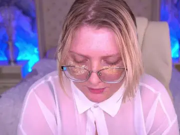 KiraKolobok  live sex cam