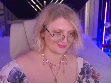KiraKolobok  live sex cam