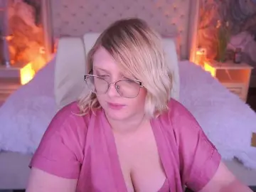 KiraKolobok  live sex cam