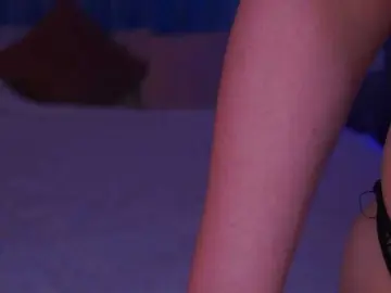 KiraKolobok  live sex cam
