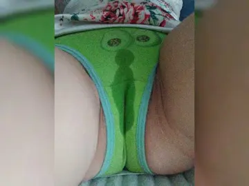 Lizzy2002  live sex cam