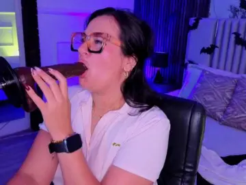 Sienarosewood  live sex cam