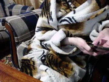 Vitaly84  live sex cam