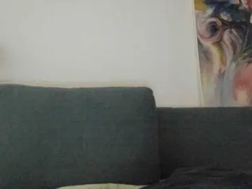 Bubble-gum122  live sex cam