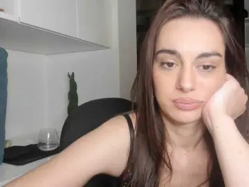 Bubble-gum122  live sex cam