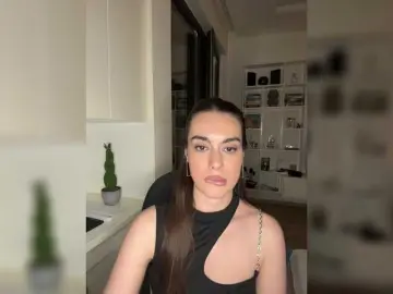 Bubble-gum122  live sex cam