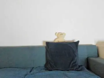 Bubble-gum122  live sex cam