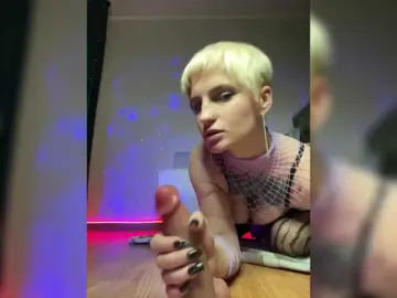 AbsintheGirl  live sex cam