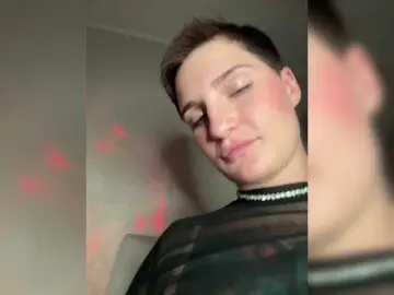 AbsintheGirl  live sex cam
