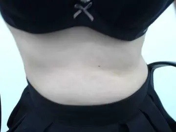 Lady-Young  live sex cam