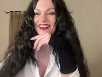 LilithNewdawn  live sex cam