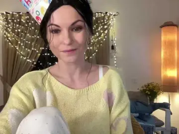 LilithNewdawn  live sex cam