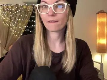 LilithNewdawn  live sex cam