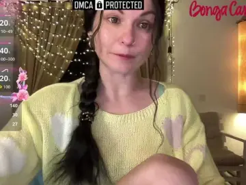 LilithNewdawn  live sex cam