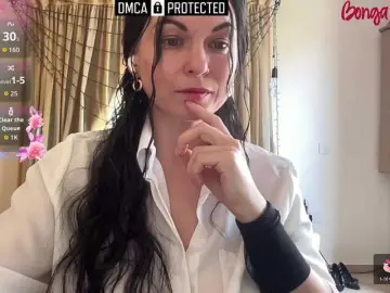 LilithNewdawn  live sex cam