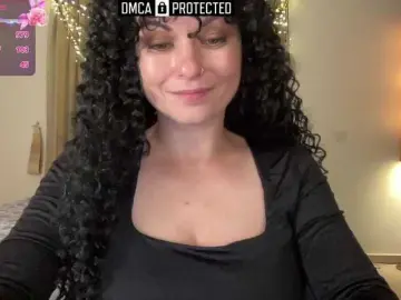 LilithNewdawn  live sex cam