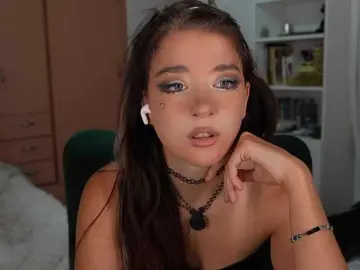 Sandy-Nekochan  live sex cam