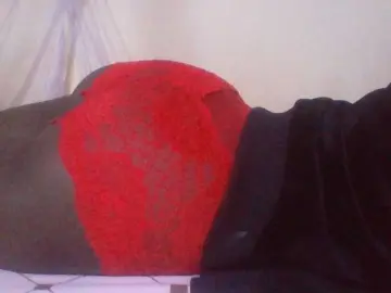 Sexyhanish  live sex cam