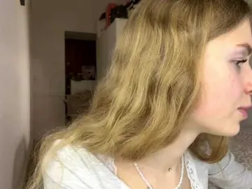 StephaniDrouillard  live sex cam