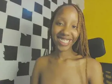 Favouritemuse  live sex cam