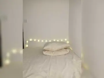 YourXgirl-  live sex cam