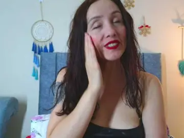 IberianMoonMK  live sex cam