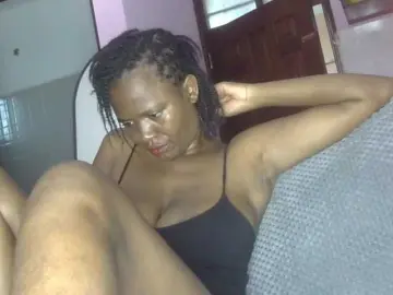 Keylinda75  live sex cam