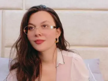 RubyScarlett  live sex cam