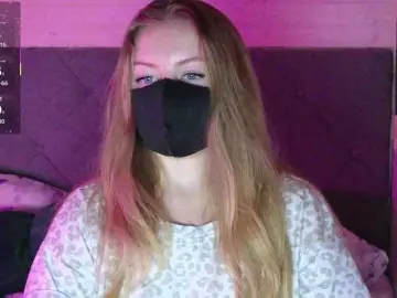 Victoria-  live sex cam