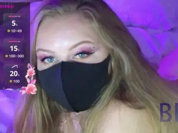 Victoria-  live sex cam