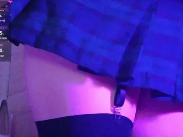Victoria-  live sex cam