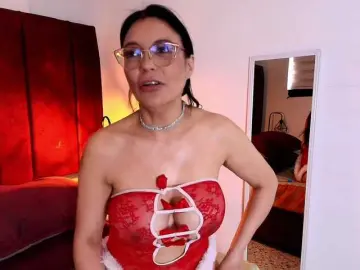 Zuzana21  live sex cam