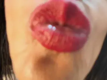 Zuzana21  live sex cam