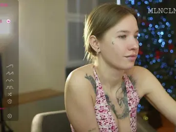 Mel-collins  live sex cam