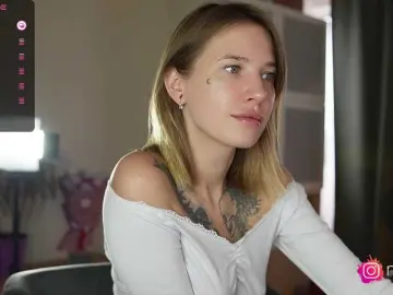 Mel-collins  live sex cam