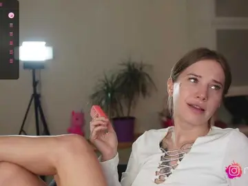 Mel-collins  live sex cam