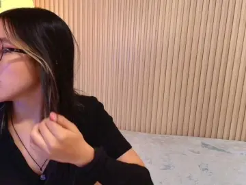 AmyJoness1  live sex cam