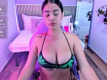 Hanah-Greey  live sex cam