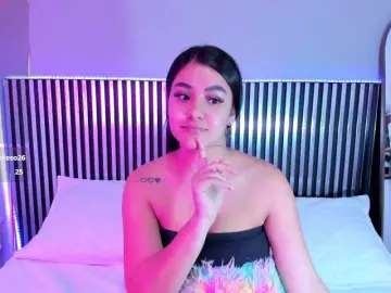 Hanah-Greey  live sex cam