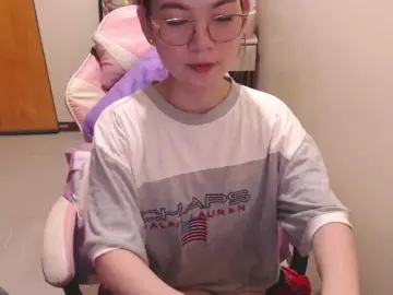 HottieAnne  live sex cam