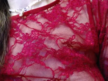 TvoyaIgrushka  live sex cam