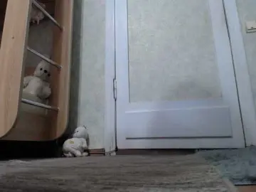 TvoyaIgrushka  live sex cam