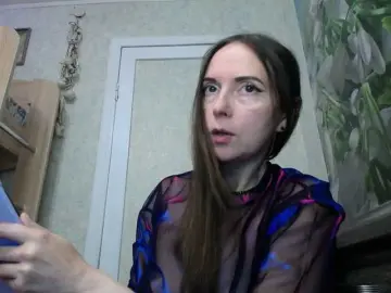 TvoyaIgrushka  live sex cam