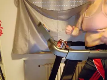 Wetgerman2  live sex cam