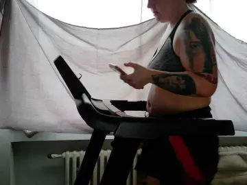 Wetgerman2  live sex cam