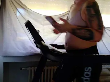 Wetgerman2  live sex cam