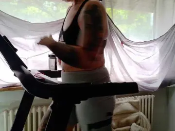 Wetgerman2  live sex cam
