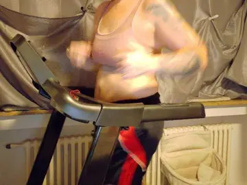 Wetgerman2  live sex cam