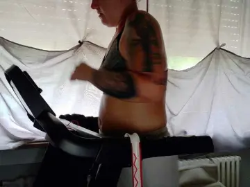 Wetgerman2  live sex cam